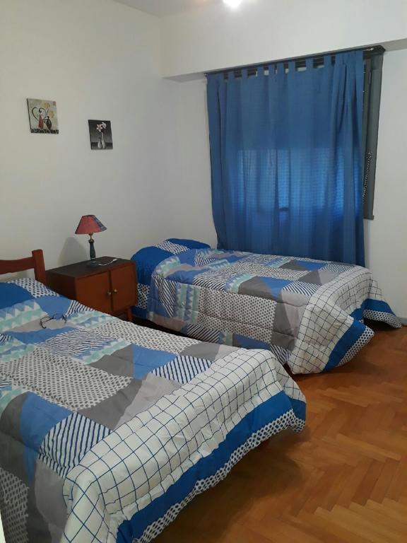 Apartamento Lautaro Apartment บัวโนสไอเรส ภายนอก รูปภาพ