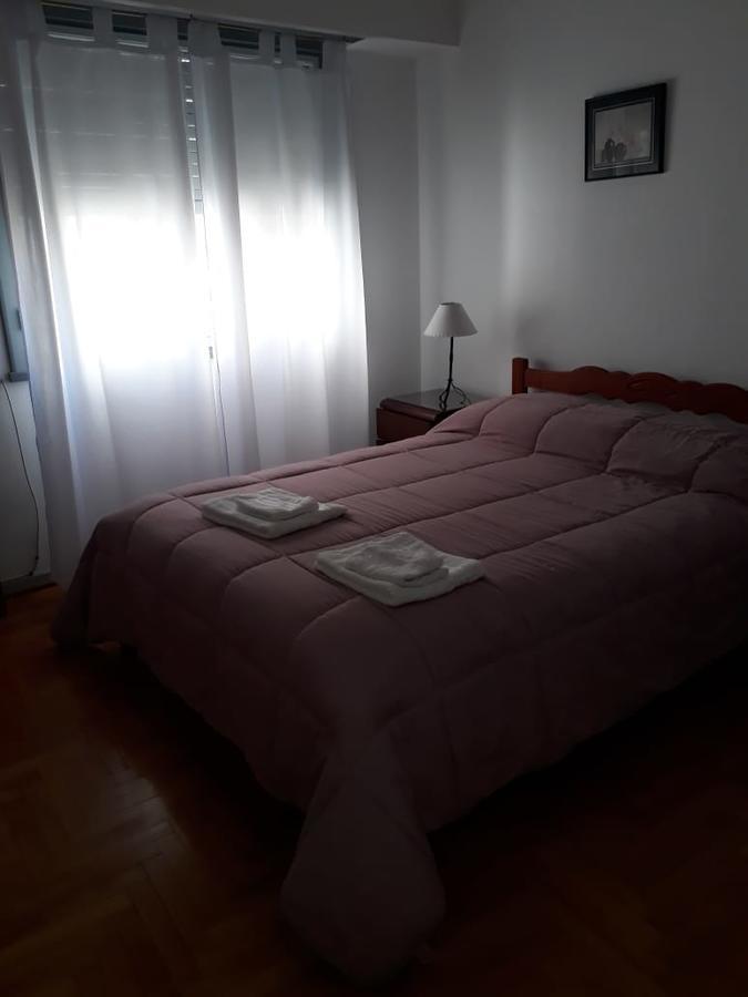 Apartamento Lautaro Apartment บัวโนสไอเรส ภายนอก รูปภาพ