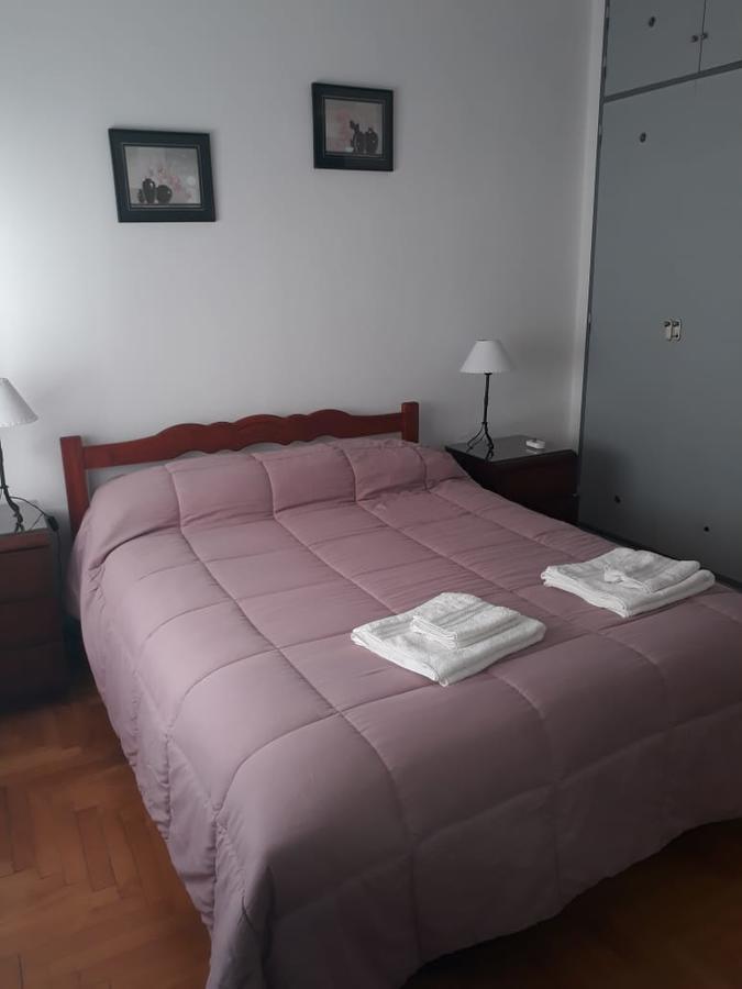 Apartamento Lautaro Apartment บัวโนสไอเรส ภายนอก รูปภาพ